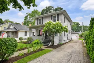 118 Logan Ave, Geneva, IL 60134 - Photo 1