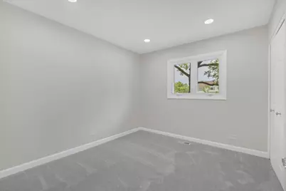 590 Durham Court, Hoffman Estates, IL 60169 - Photo 29
