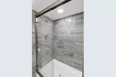 590 Durham Court, Hoffman Estates, IL 60169 - Photo 19