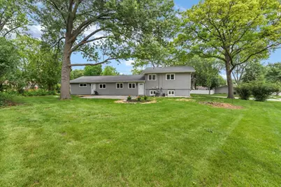 590 Durham Court, Hoffman Estates, IL 60169 - Photo 9