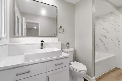 590 Durham Court, Hoffman Estates, IL 60169 - Photo 17