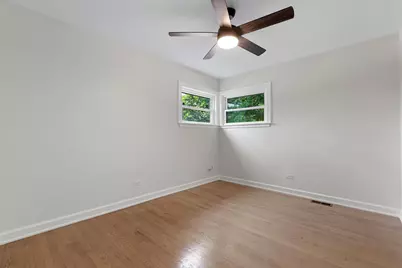 11358 S Rockwell Street, Chicago, IL 60655 - Photo 9
