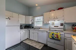 1015 W Marquette St, Princeton, IL 61356 - Photo 9