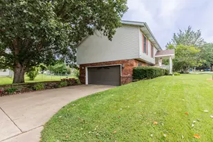 1015 W Marquette St, Princeton, IL 61356 - Photo 25