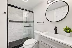 4527 Hatch Ln, Lisle, IL 60532 - Photo 35