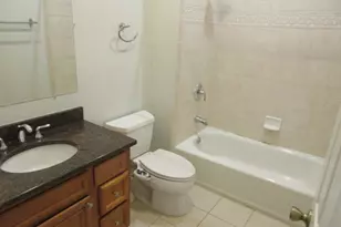 4417 S Calumet Ave, Chicago, IL 60653 - Photo 19