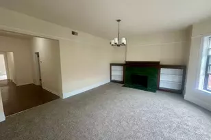 1008 W Argyle St, Chicago, IL 60640 - Photo 3