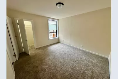 1008 W Argyle Street #3E, Chicago, IL 60640 - Photo 7