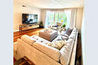 390 S Western Avenue #204, Des Plaines, IL 60016 - Photo 11