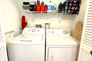 390 S Western Ave, Des Plaines, IL 60016 - Photo 17