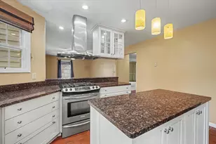 702 Cambridge Dr, Paxton, IL 60957 - Photo 23