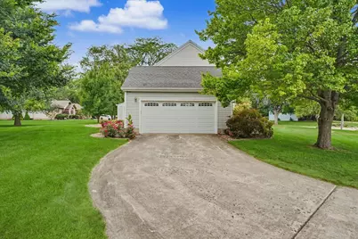 702 Cambridge Drive, Paxton, IL 60957 - Photo 37