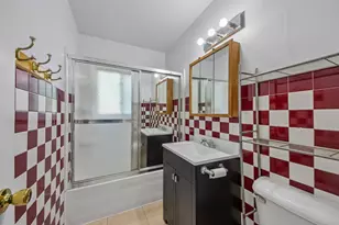 670 Lakeview Ln, Hoffman Estates, IL 60169 - Photo 27
