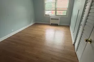 6700 S Paxton Ave, Chicago, IL 60649 - Photo 11