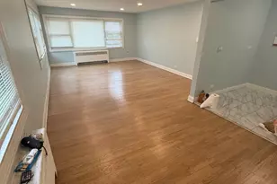 6700 S Paxton Ave, Chicago, IL 60649 - Photo 5