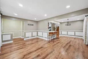 5601 S Sayre Ave, Chicago, IL 60638 - Photo 11