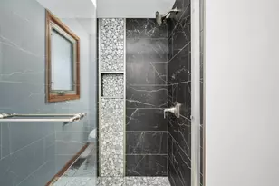 5601 S Sayre Ave, Chicago, IL 60638 - Photo 5