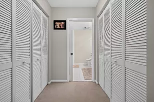 640 Walnut Oaks Dr, Roselle, IL 60172 - Photo 21