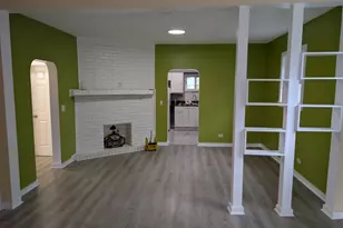 2237 Kristan Ave, North Chicago, IL 60064 - Photo 5