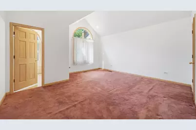 4262 W Thorndale Avenue, Chicago, IL 60646 - Photo 19