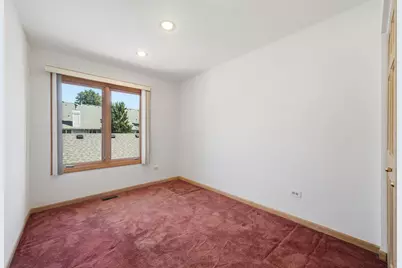 4262 W Thorndale Avenue, Chicago, IL 60646 - Photo 27