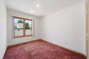 4262 W Thorndale Ave, Chicago, IL 60646 - Photo 27