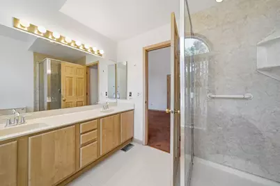 4262 W Thorndale Avenue, Chicago, IL 60646 - Photo 23