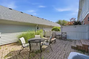 4262 W Thorndale Ave, Chicago, IL 60646 - Photo 37