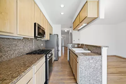 4262 W Thorndale Avenue, Chicago, IL 60646 - Photo 15