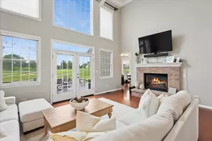 24 Tournament Dr S, Hawthorn Woods, IL 60047 - Photo 7