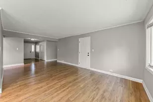 502 Lakewood Blvd, Park Forest, IL 60466 - Photo 5