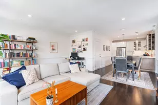1051 W Monroe St, Chicago, IL 60607 - Photo 11