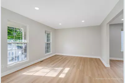 357 Wedgewood Circle, Romeoville, IL 60446 - Photo 5
