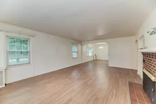 2425 Commonwealth Ave, Joliet, IL 60435 - Photo 15