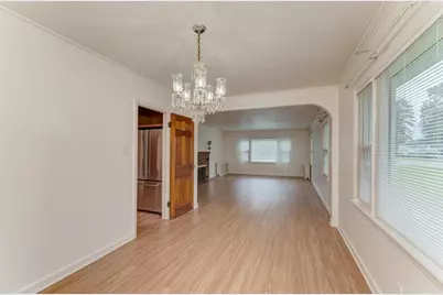 2425 Commonwealth Avenue, Joliet, IL 60435 - Photo 17