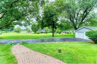 2425 Commonwealth Avenue, Joliet, IL 60435 - Photo 31