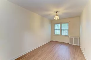 2425 Commonwealth Ave, Joliet, IL 60435 - Photo 23