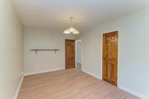 2425 Commonwealth Ave, Joliet, IL 60435 - Photo 19