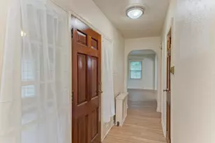 2425 Commonwealth Ave, Joliet, IL 60435 - Photo 11