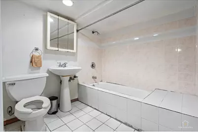 3753 W Lyndale Street, Chicago, IL 60647 - Photo 11
