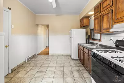 3753 W Lyndale Street, Chicago, IL 60647 - Photo 15