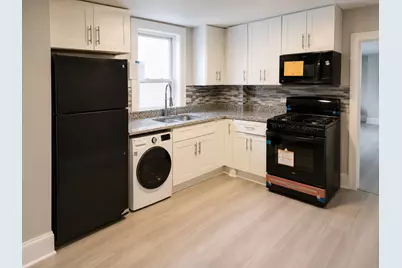9611 S Avenue L Avenue #1, Chicago, IL 60617 - Photo 3