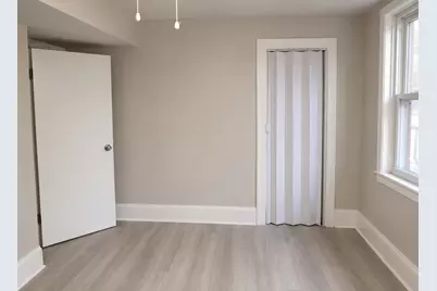 9611 S Avenue L Avenue #1, Chicago, IL 60617 - Photo 7