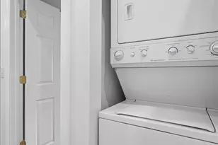 5935 N Magnolia Ave, Chicago, IL 60660 - Photo 17