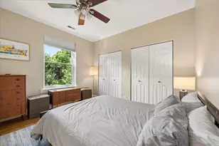 5935 N Magnolia Ave, Chicago, IL 60660 - Photo 11