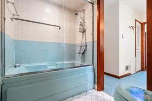 6822 S Cregier Ave, Chicago, IL 60649 - Photo 19
