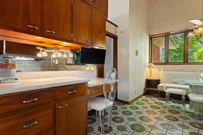 6822 S Cregier Avenue, Chicago, IL 60649 - Photo 9
