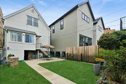 1721 W Foster Avenue, Chicago, IL 60640 - Photo 23
