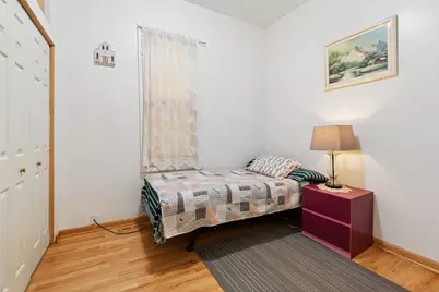 1721 W Foster Avenue, Chicago, IL 60640 - Photo 9