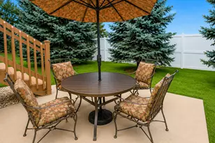 5614 W Sutton Pl, Monee, IL 60449 - Photo 7